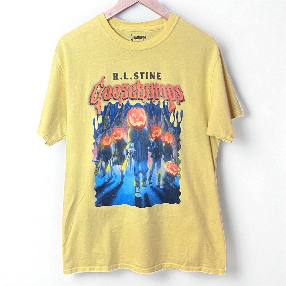 Goosebumps Graphic T-Shirt in Yellow